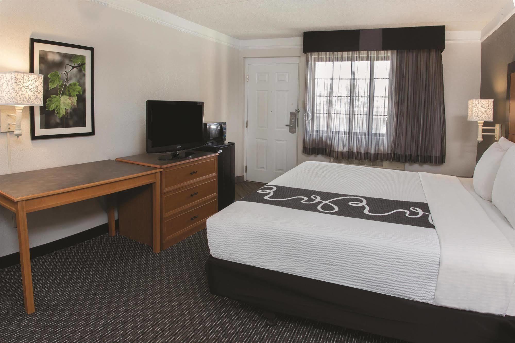 La Quinta By Wyndham Phoenix Mesa West Eksteriør bilde